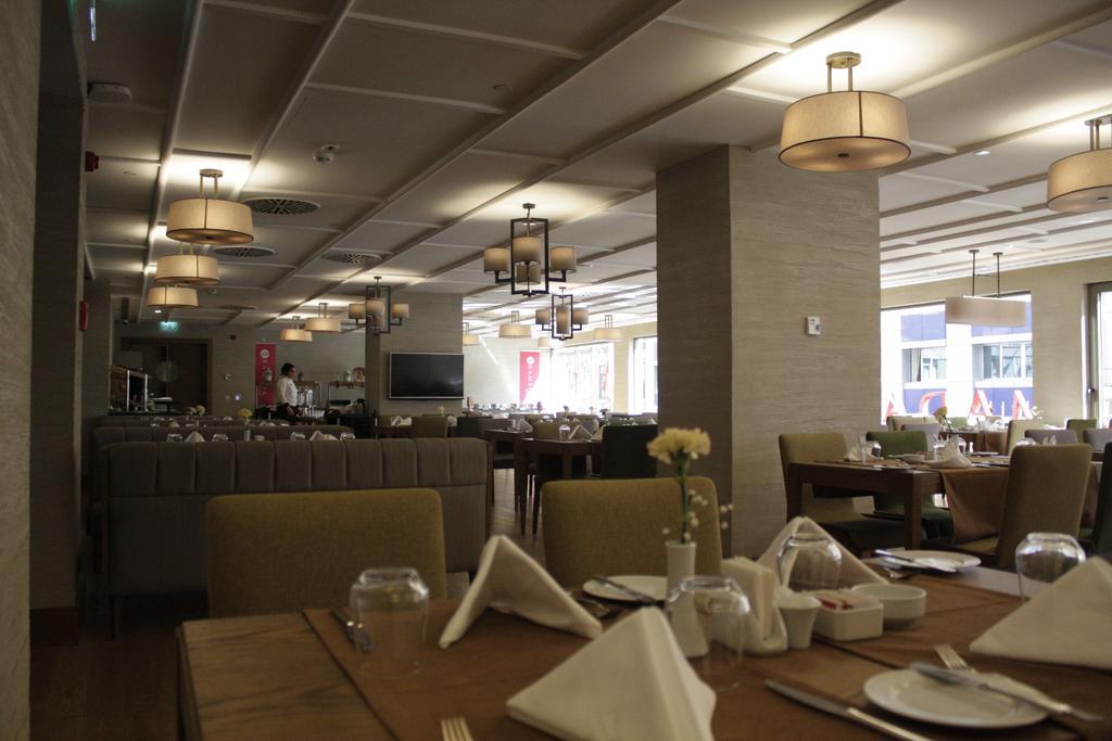 Ramada Hotel & Suites 아다나 외부 사진